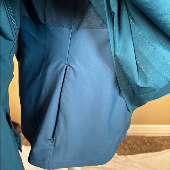 Sweaty Betty [ Medium ] Fast Lane Running Jacket in Lightning Blue Athletic - Picture 5 of 11